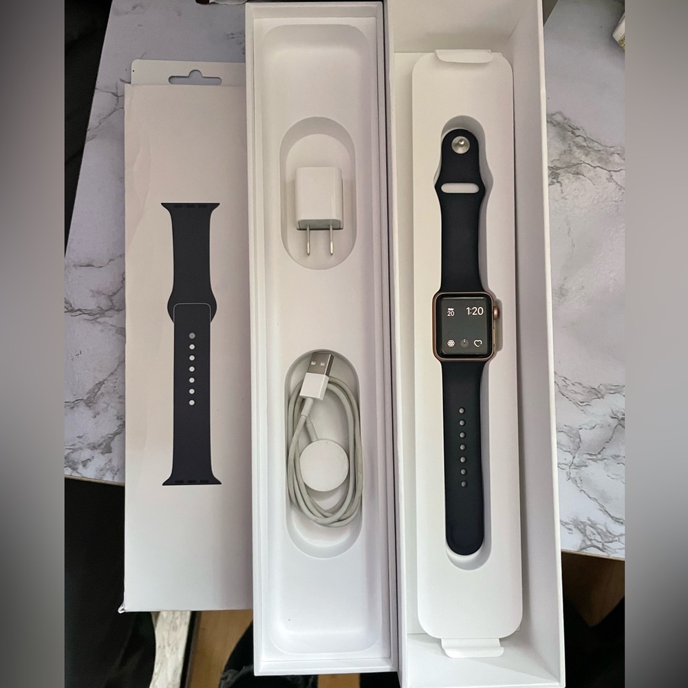 Apple Watch Series 3 GPS & Cellular